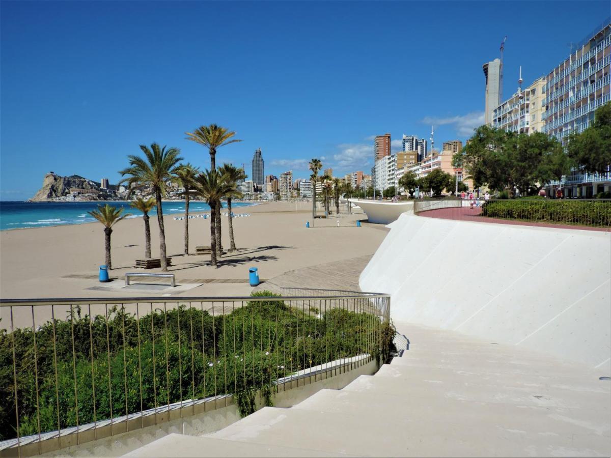 Sunset Waves By Apturist Benidorm Exterior foto
